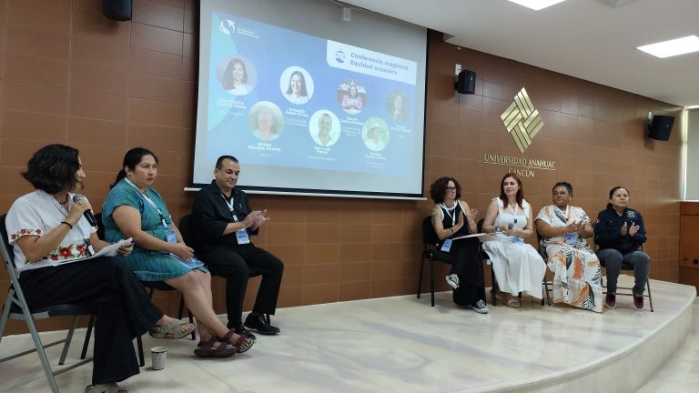 Saving our Sharks en el 3er Foro Internacional de Economía y Crecimiento Azul